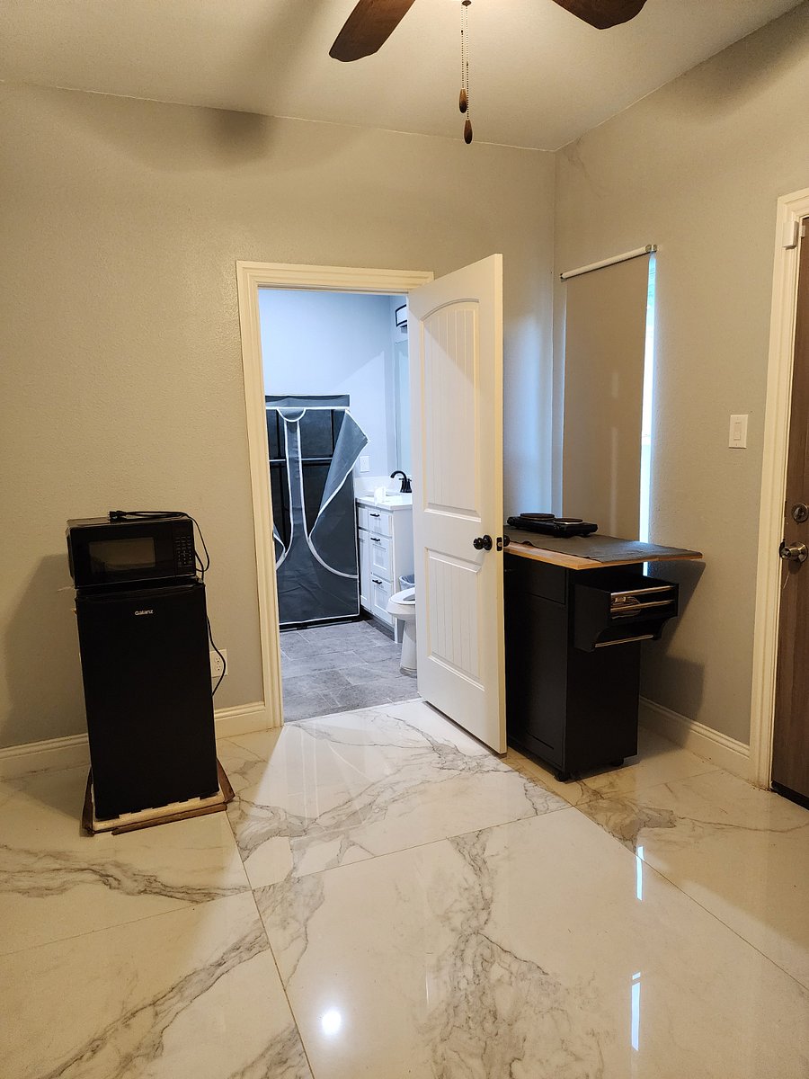 Furnished Finder property 650863_1 photo 4
