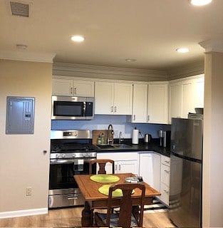 Furnished Finder property 650908_1 photo 6