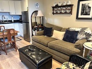 Furnished Finder property 650908_1 photo 10
