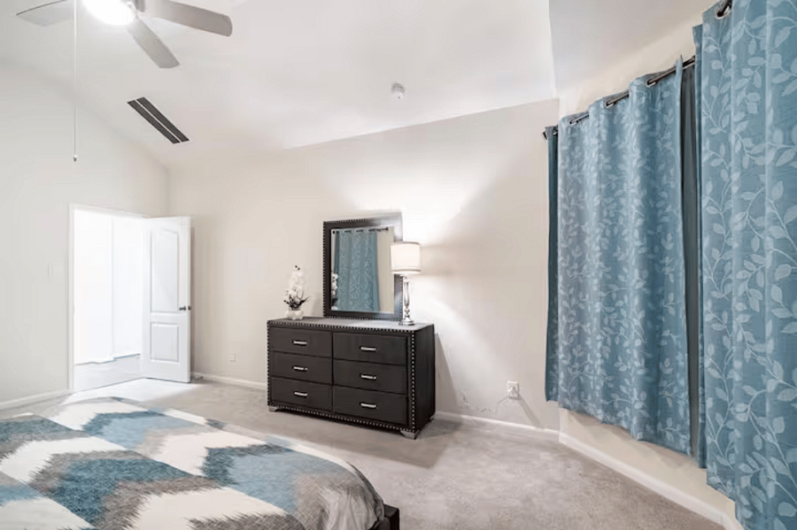Furnished Finder property 650939_1 photo 24