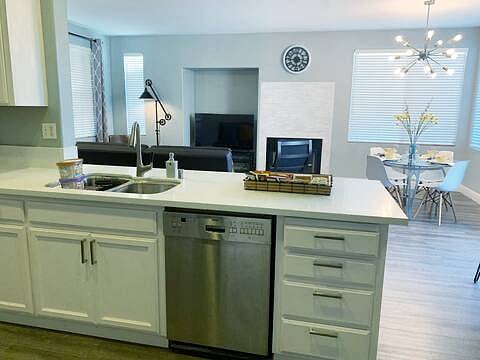 Furnished Finder property 650943_1 photo 10