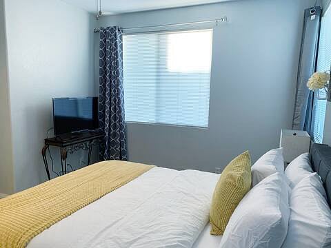 Furnished Finder property 650943_1 photo 26