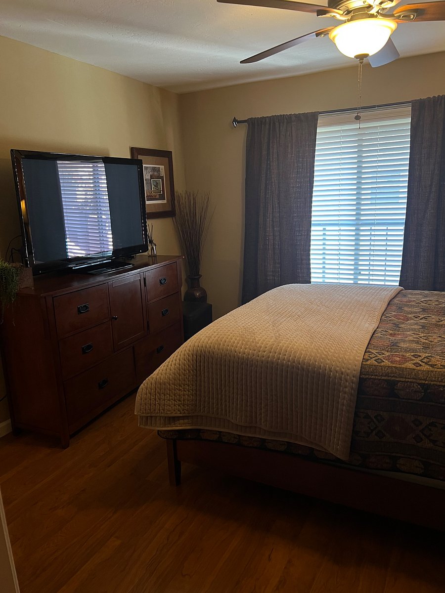 Furnished Finder property 650953_1 photo 12