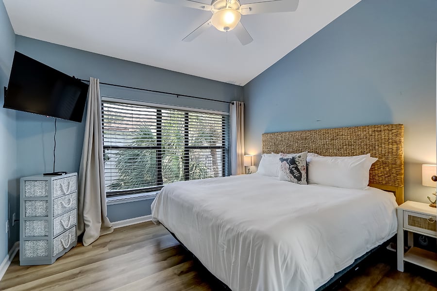 Furnished Finder property 650985_1 photo 16