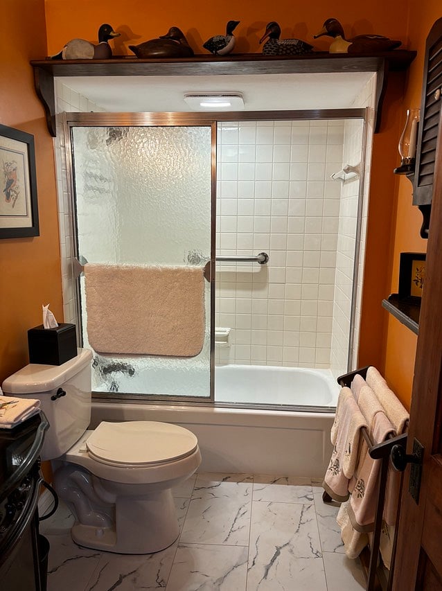 Full Bath with Exhaust Fan and Heater