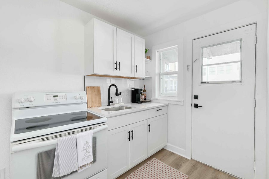 Furnished Finder property 651104_1 photo 4