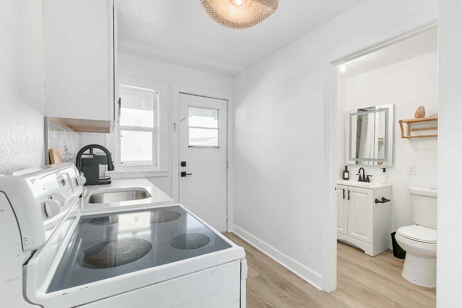 Furnished Finder property 651104_1 photo 5