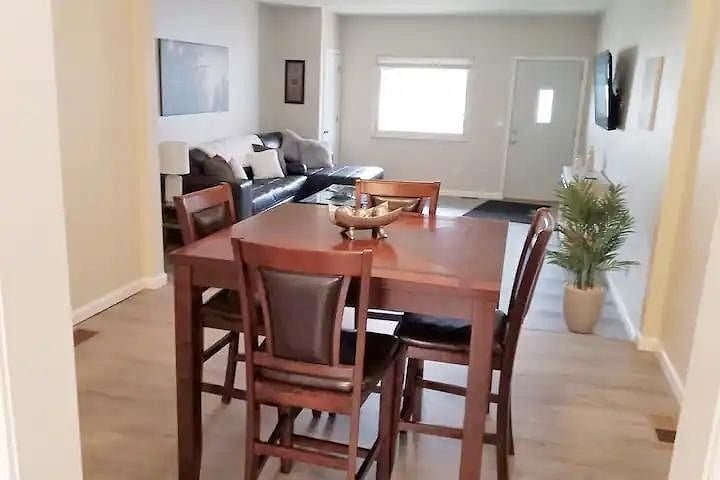 Furnished Finder property 651149_1 photo 3