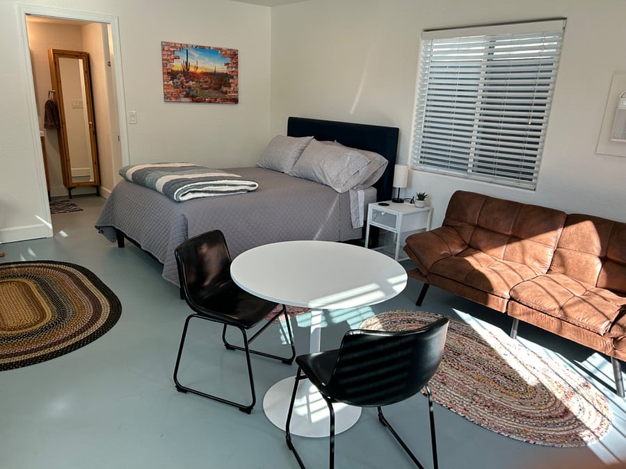 Furnished Finder property 651153_1 photo 3