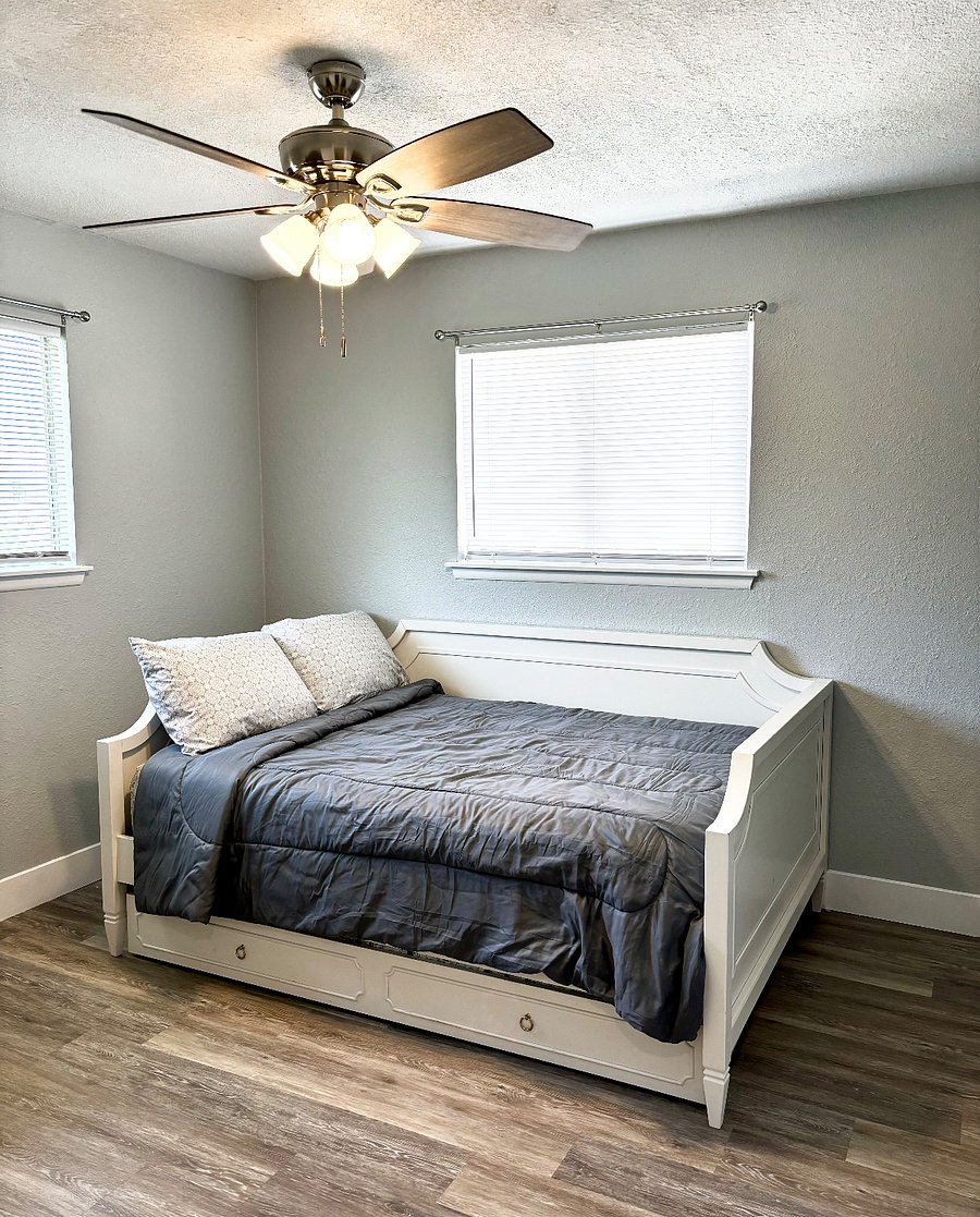 Furnished Finder property 651165_1 photo 7