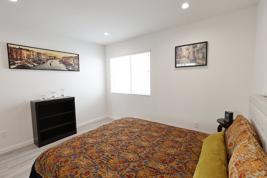 Furnished Finder property 651203_1 photo 17