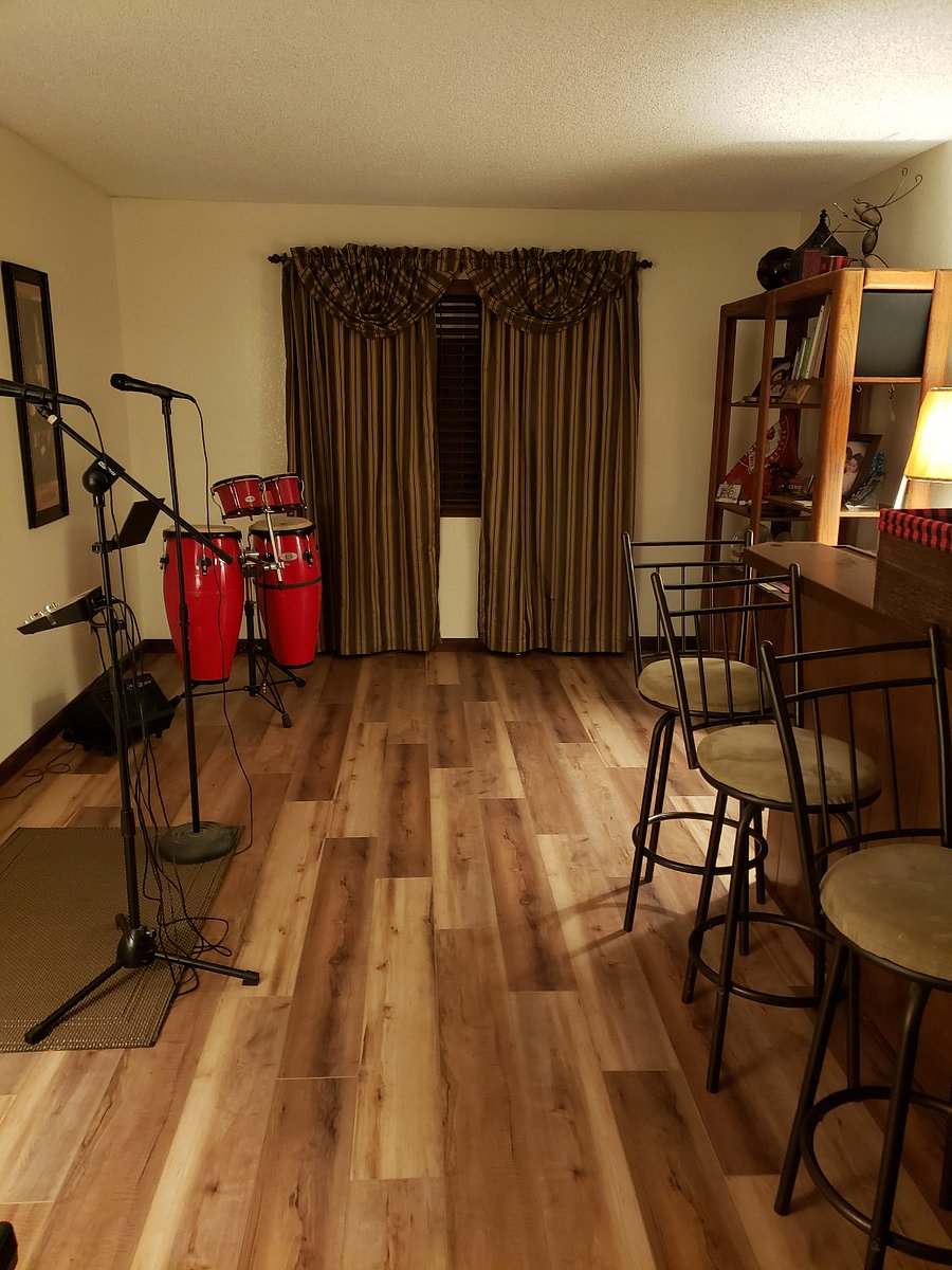 Furnished Finder property 651300_1 photo 16