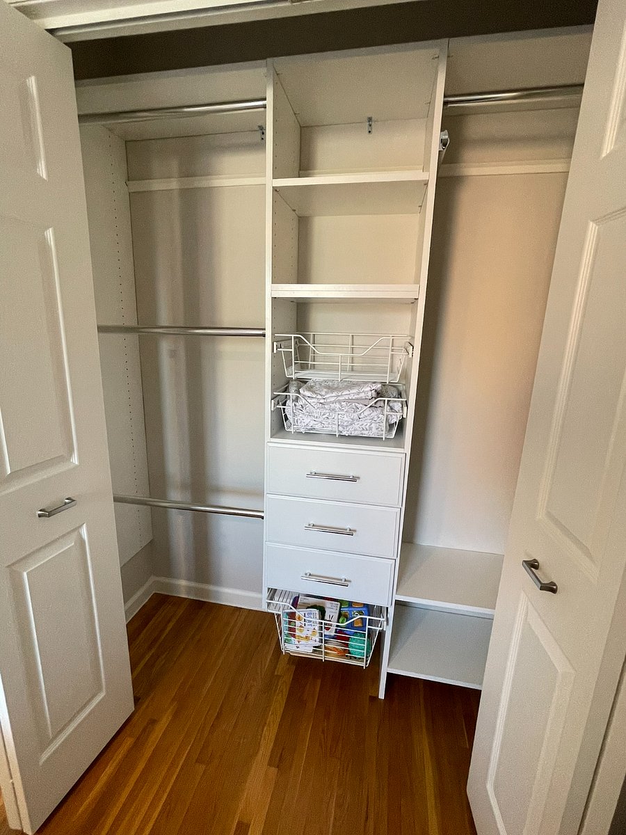 Closet Bedroom 2