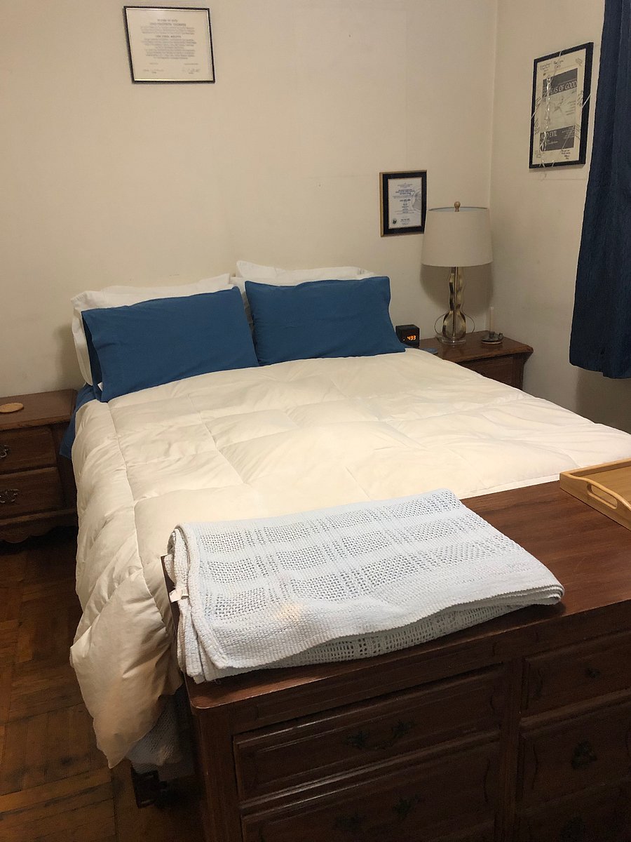 Bedroom is very quiet