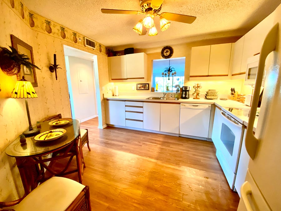 Furnished Finder property 651370_1 photo 9