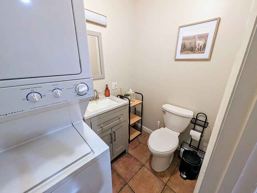 Furnished Finder property 651377_1 photo 18