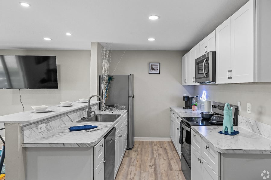 Furnished Finder property 651489_1 photo 13