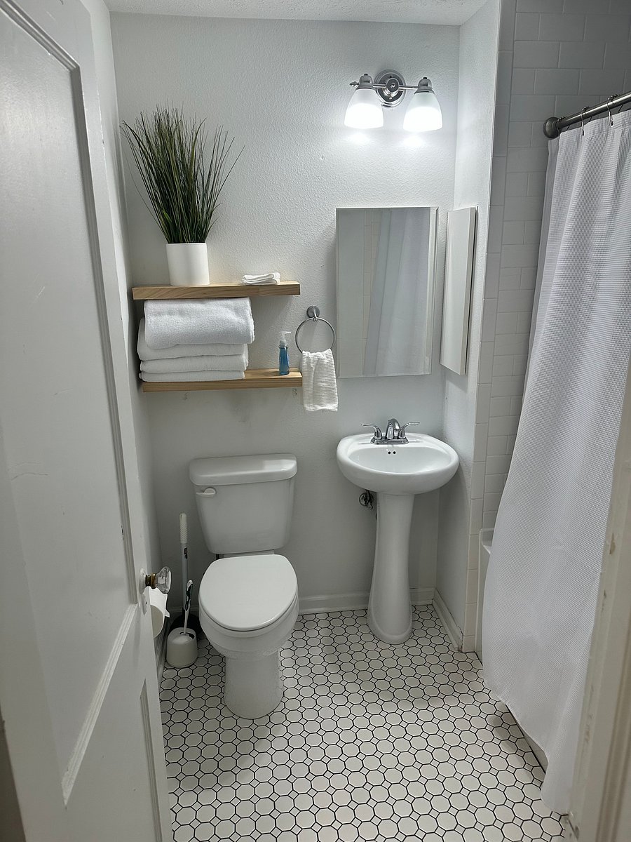 Furnished Finder property 651507_1 photo 7