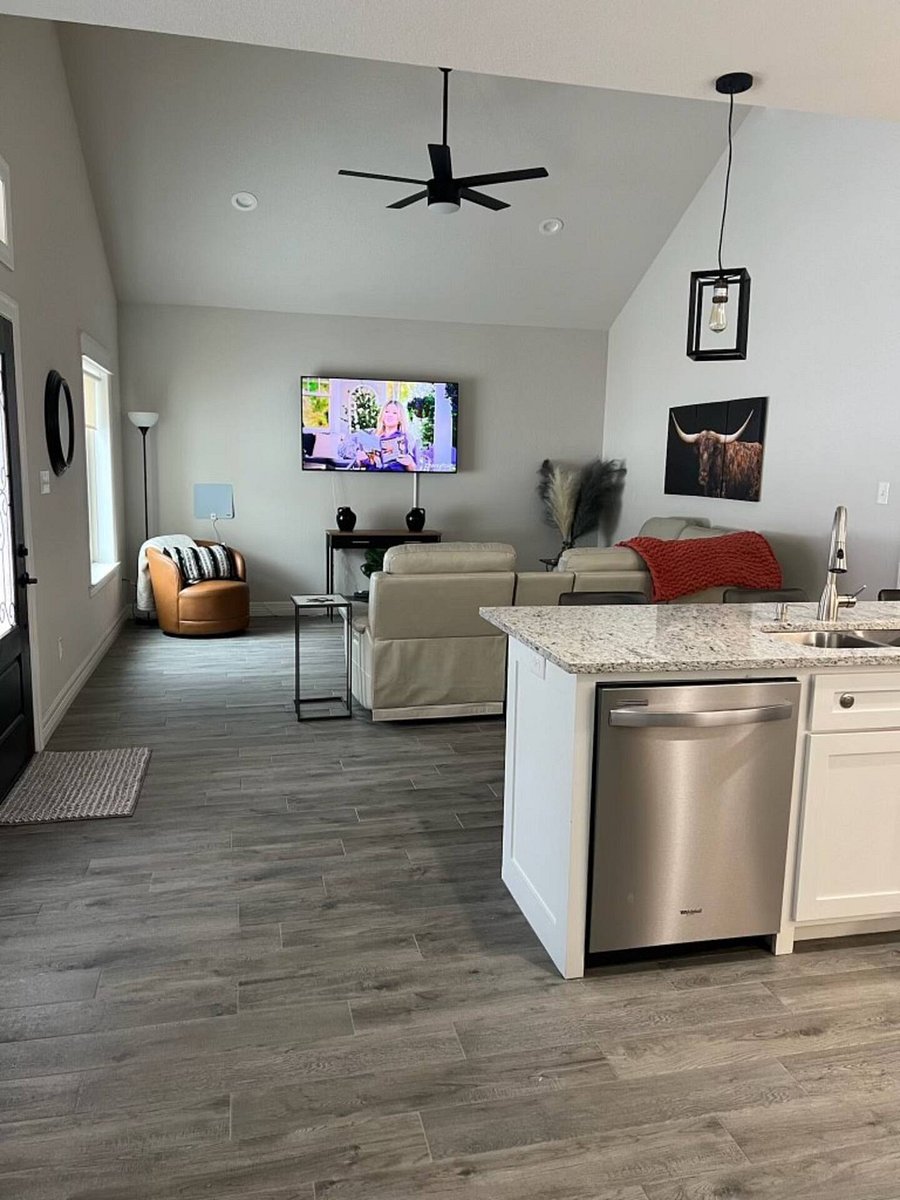 Furnished Finder property 651532_1 photo 15