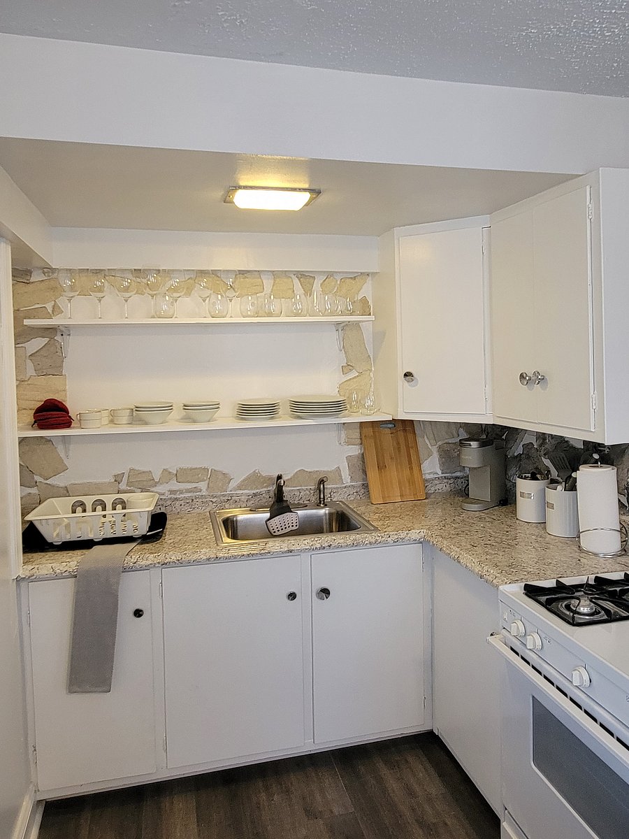 Furnished Finder property 651551_1 photo 8