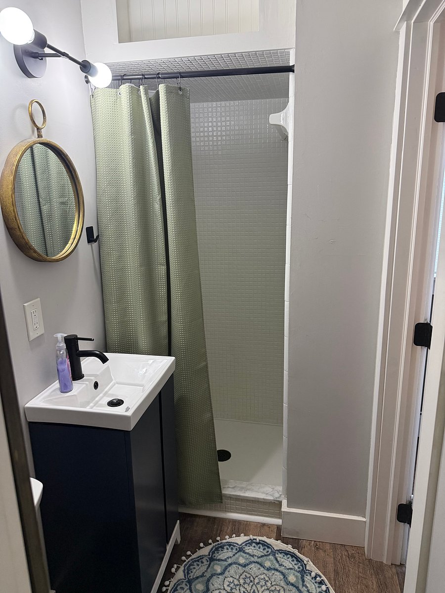 Furnished Finder property 651579_1 photo 9