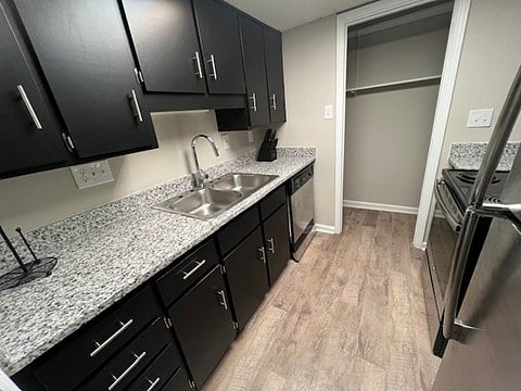 Furnished Finder property 651638_1 photo 4