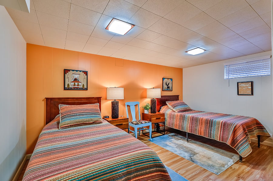 Bedroom #4 with 2 twin size beds (Tempurpedic Mattresses) 
