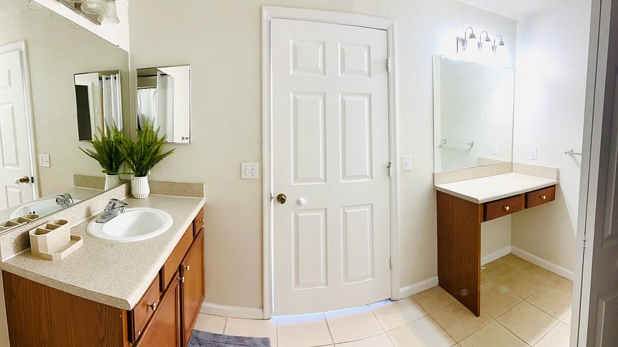 Bathroom 2