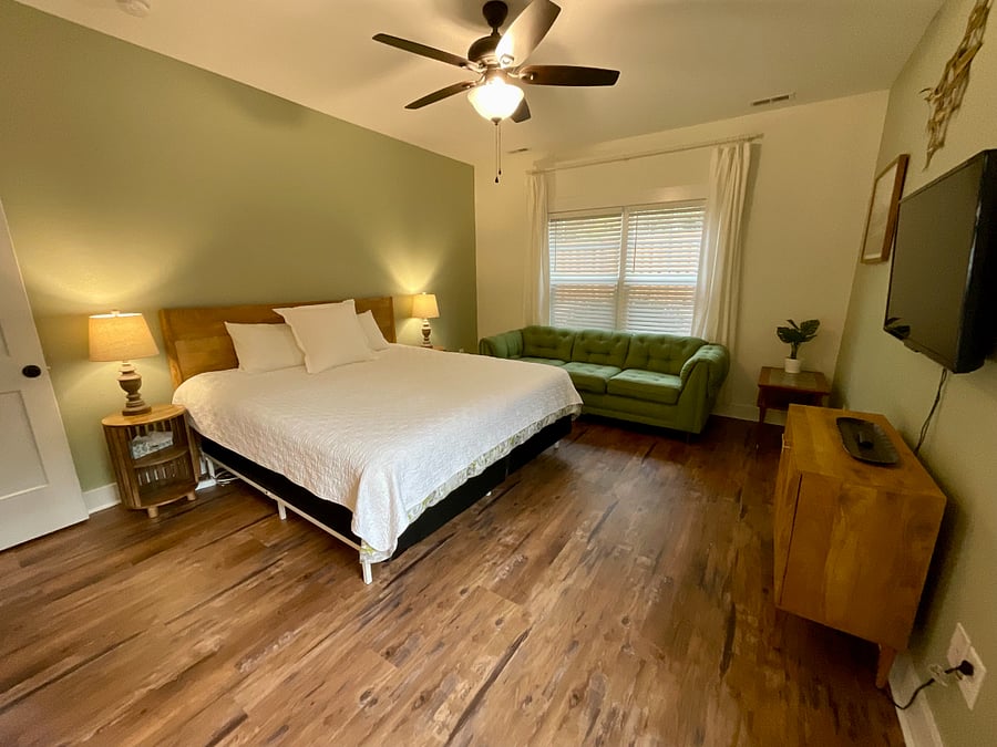 Furnished Finder property 651740_1 photo 11