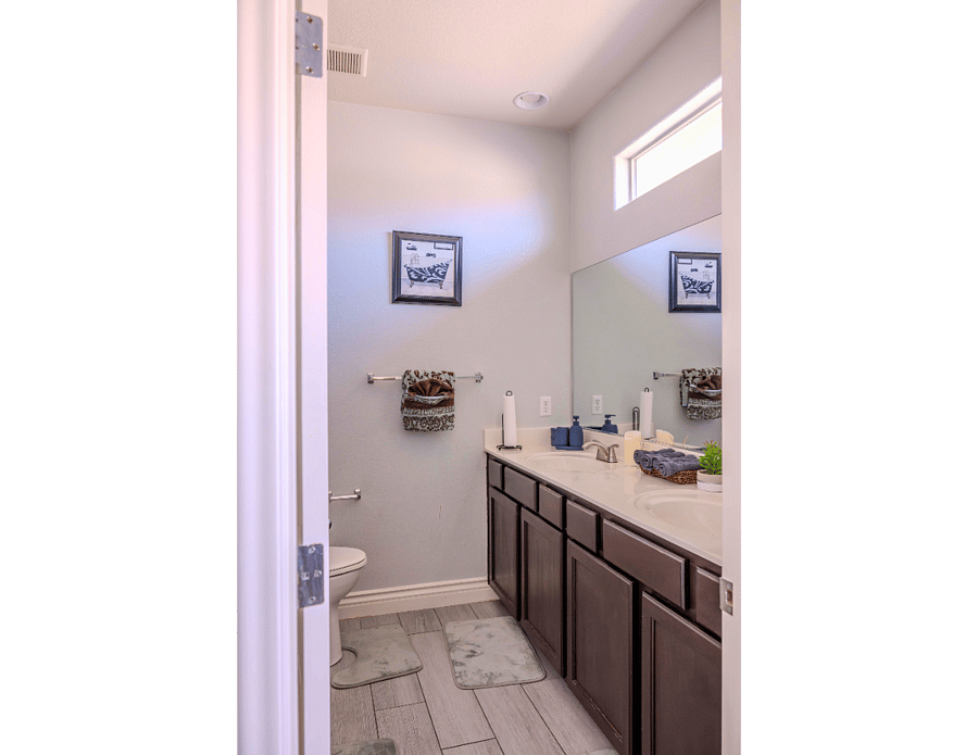 Furnished Finder property 651801_1 photo 45