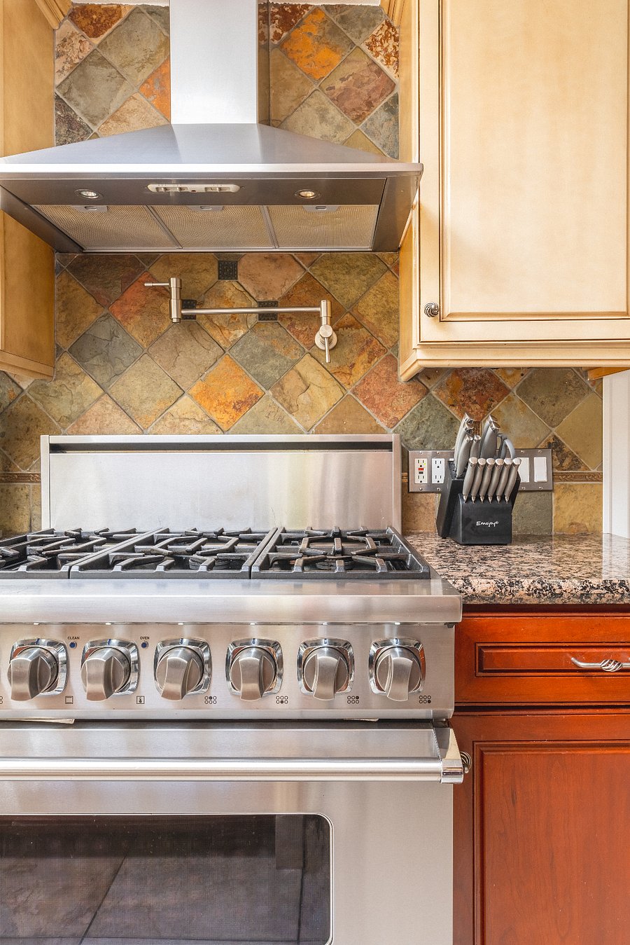 Furnished Finder property 651849_1 photo 10