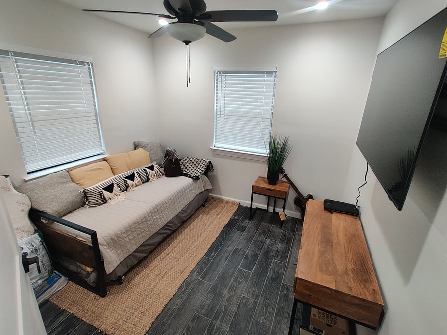 Furnished Finder property 651854_1 photo 9
