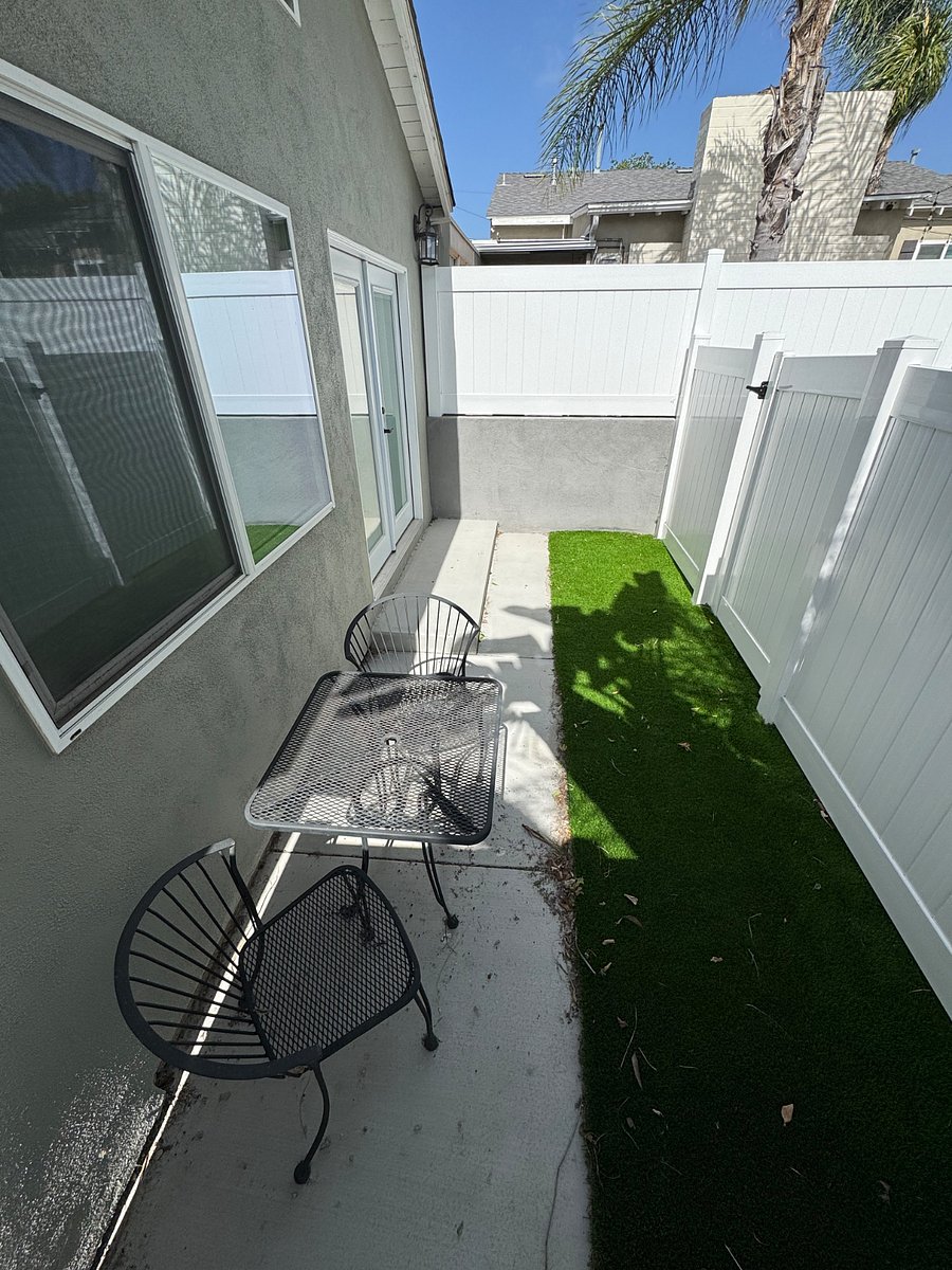 Furnished Finder property 651855_2 photo 26