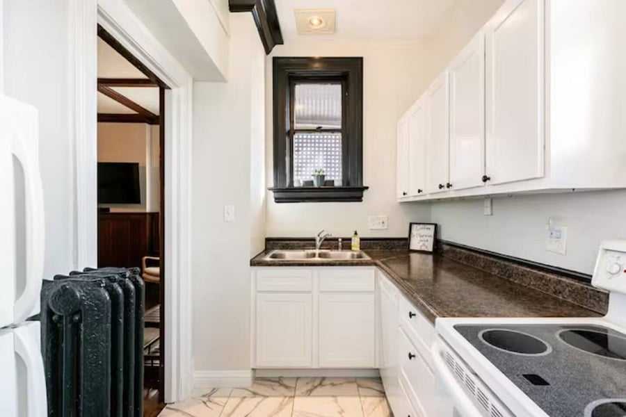 Furnished Finder property 651912_2 photo 8