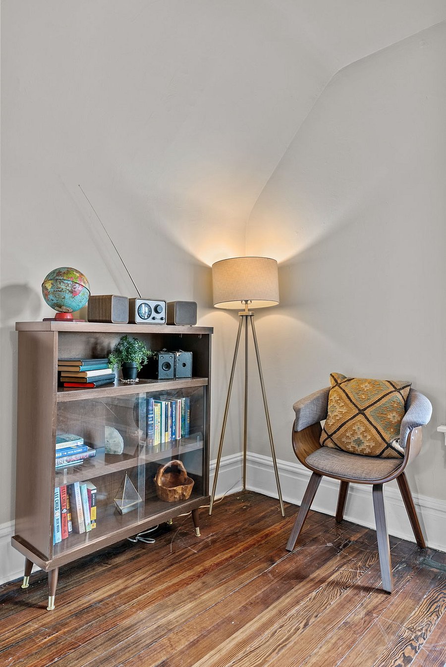 Furnished Finder property 651912_3 photo 7