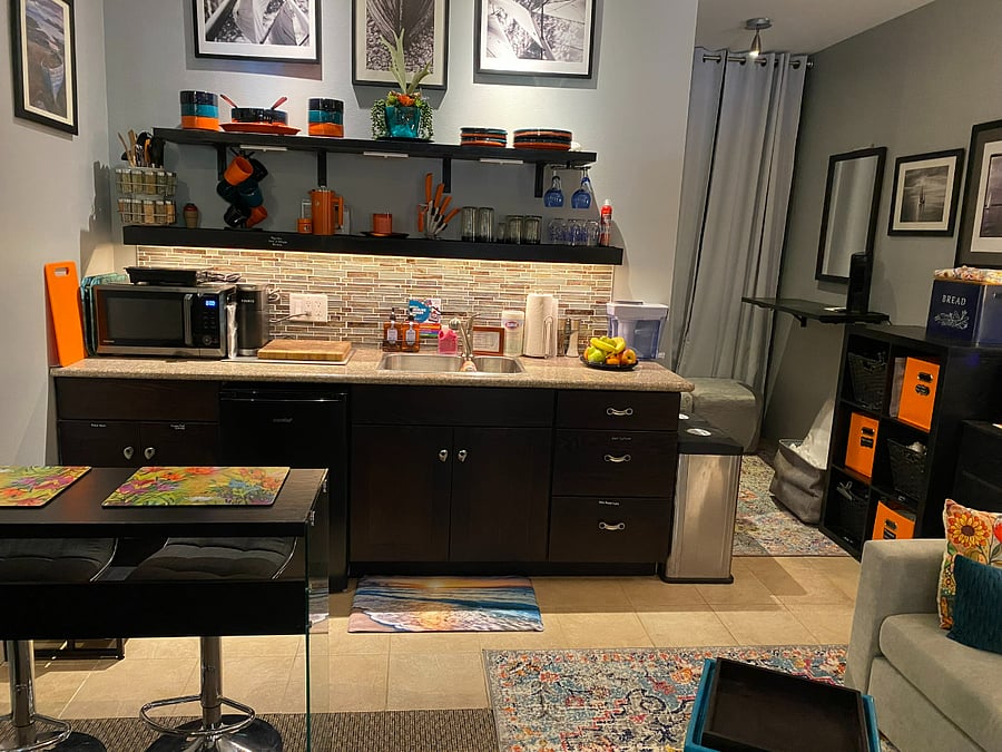 Fully Furnished Kitchenette