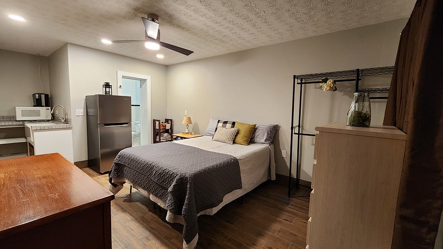 Furnished Finder property 652025_1 photo 11