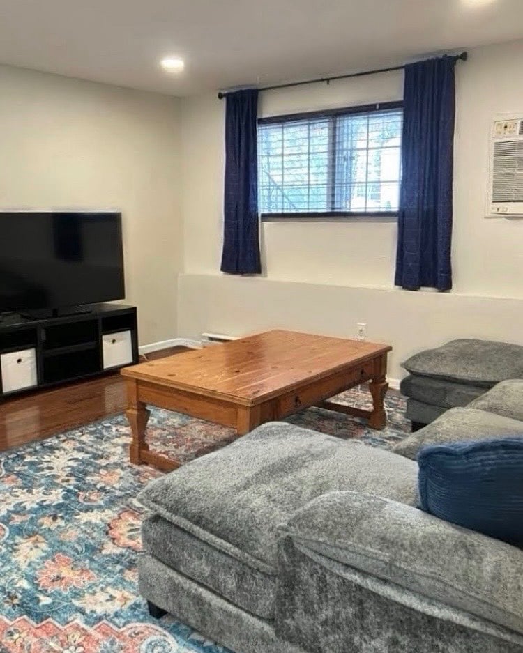 Furnished Finder property 652059_1 photo 7