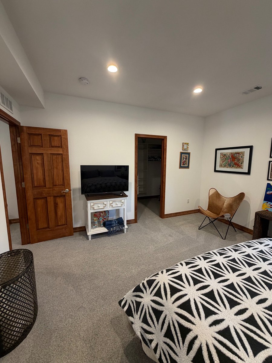 Furnished Finder property 652068_1 photo 9