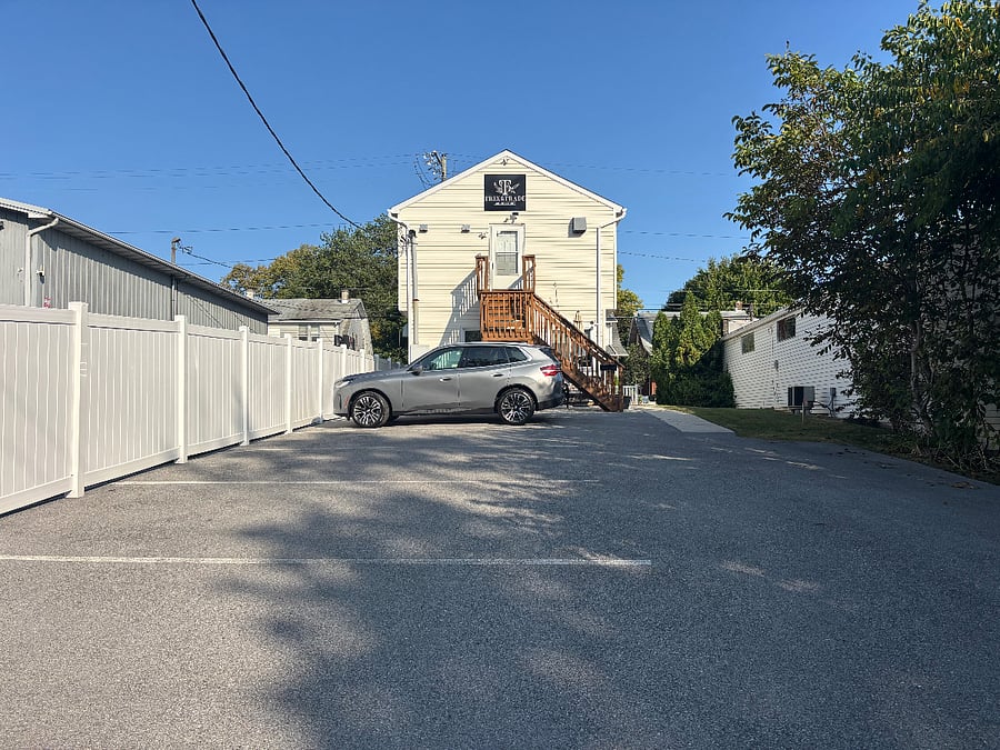 Furnished Finder property 652074_1 photo 12