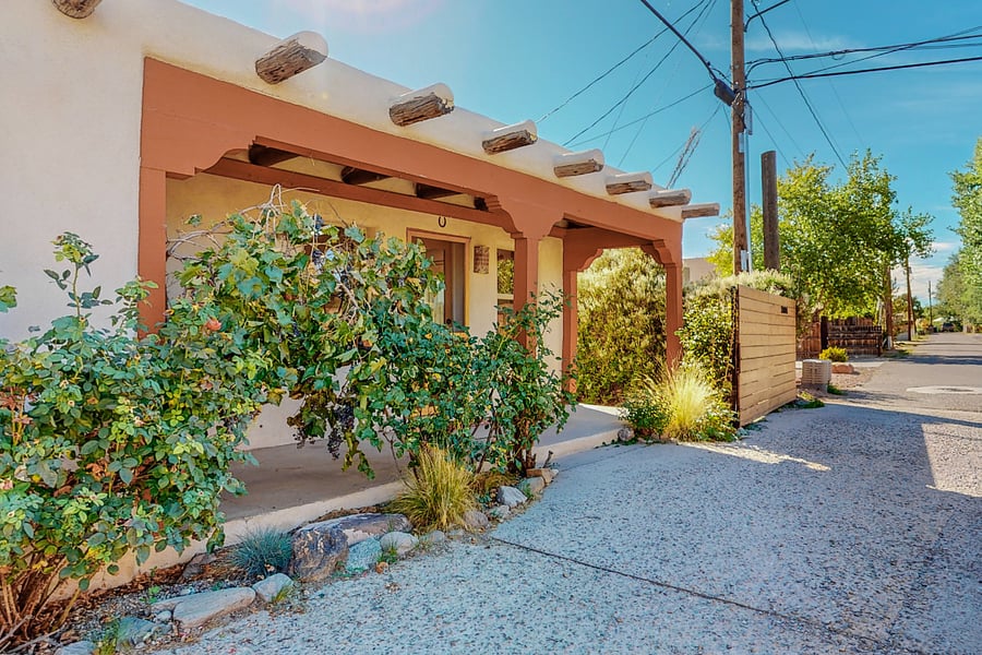 Furnished Finder property 652092_1 photo 27