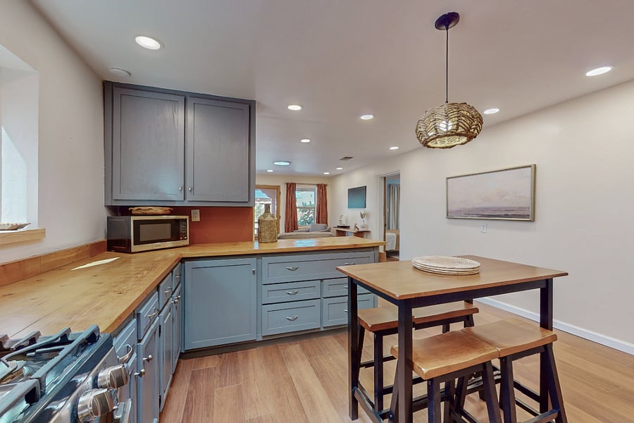 Furnished Finder property 652092_1 photo 21