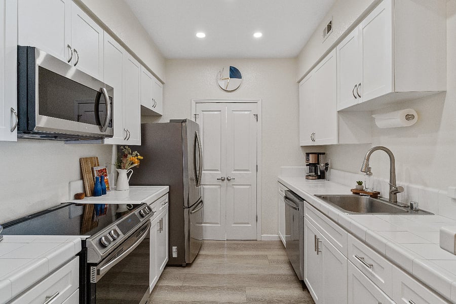 Furnished Finder property 652094_1 photo 5
