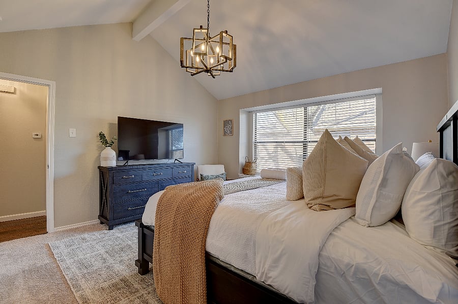 Furnished Finder property 652101_1 photo 15