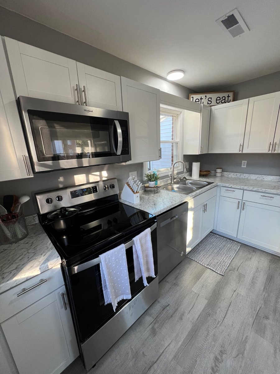 Furnished Finder property 652102_1 photo 6