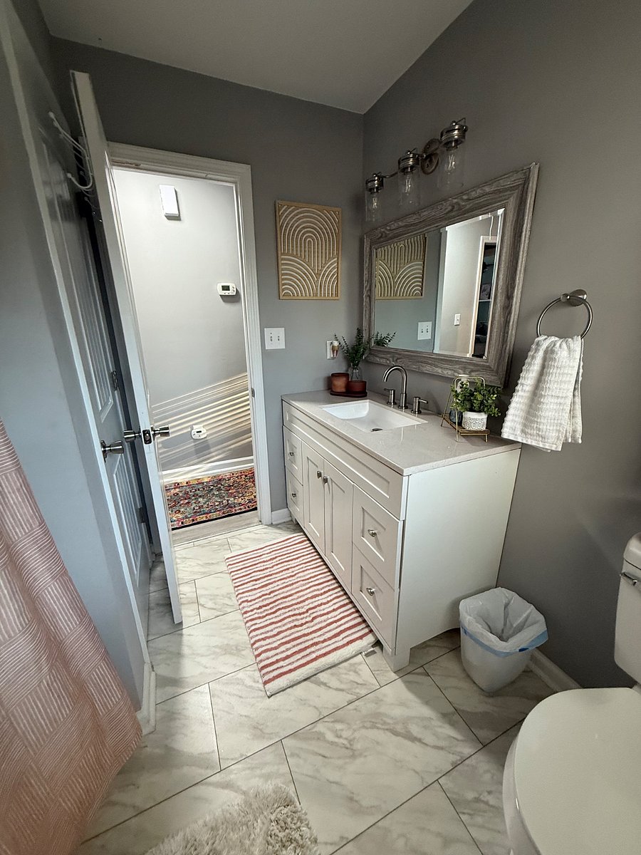 Furnished Finder property 652102_1 photo 25