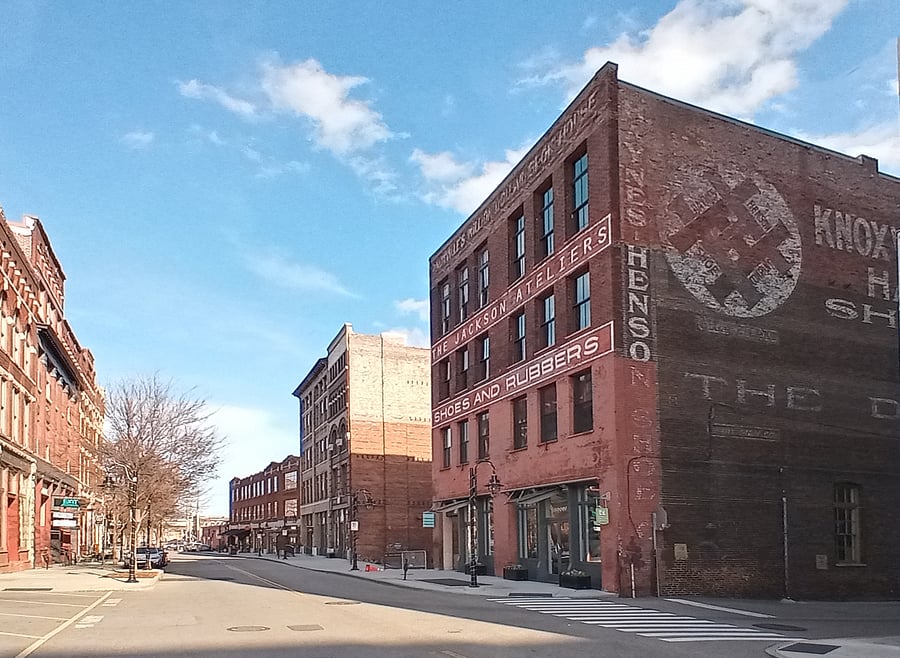 Enjoy a picturesque view of our building, ideally located on the renowned and historic Jackson Ave.