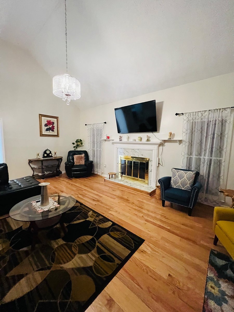 Furnished Finder property 652161_1 photo 3