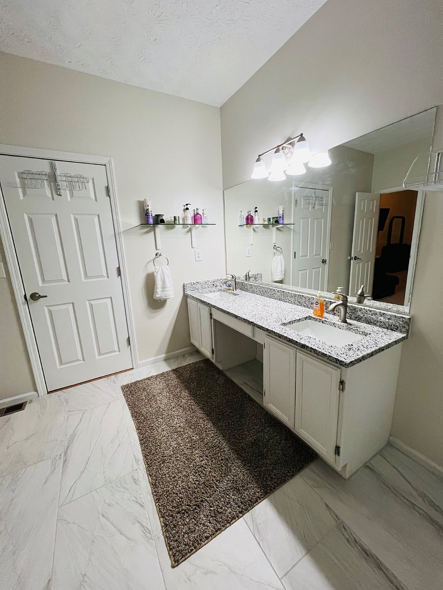 Furnished Finder property 652161_1 photo 17