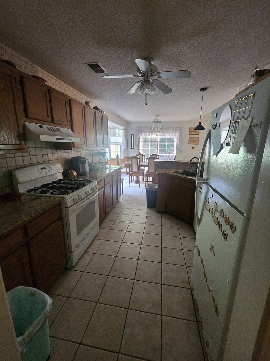 Furnished Finder property 652164_1 photo 25